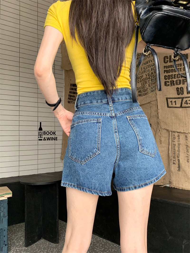 女性用ブルーデニムショートパンツ、夏用韓国スタイル、ウォッシ - Shorts Denim Frayed のレビューと価格